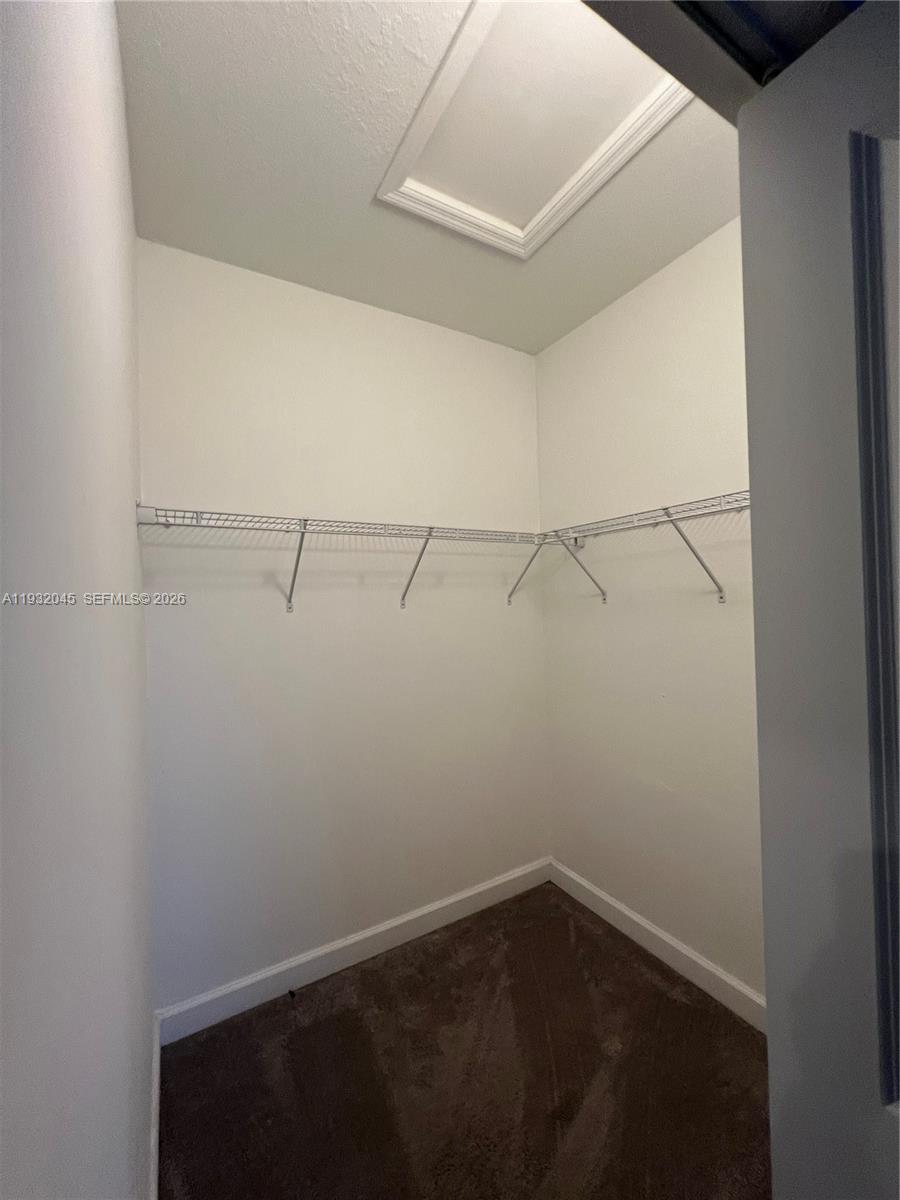 PINE ISLE - Residential Lease