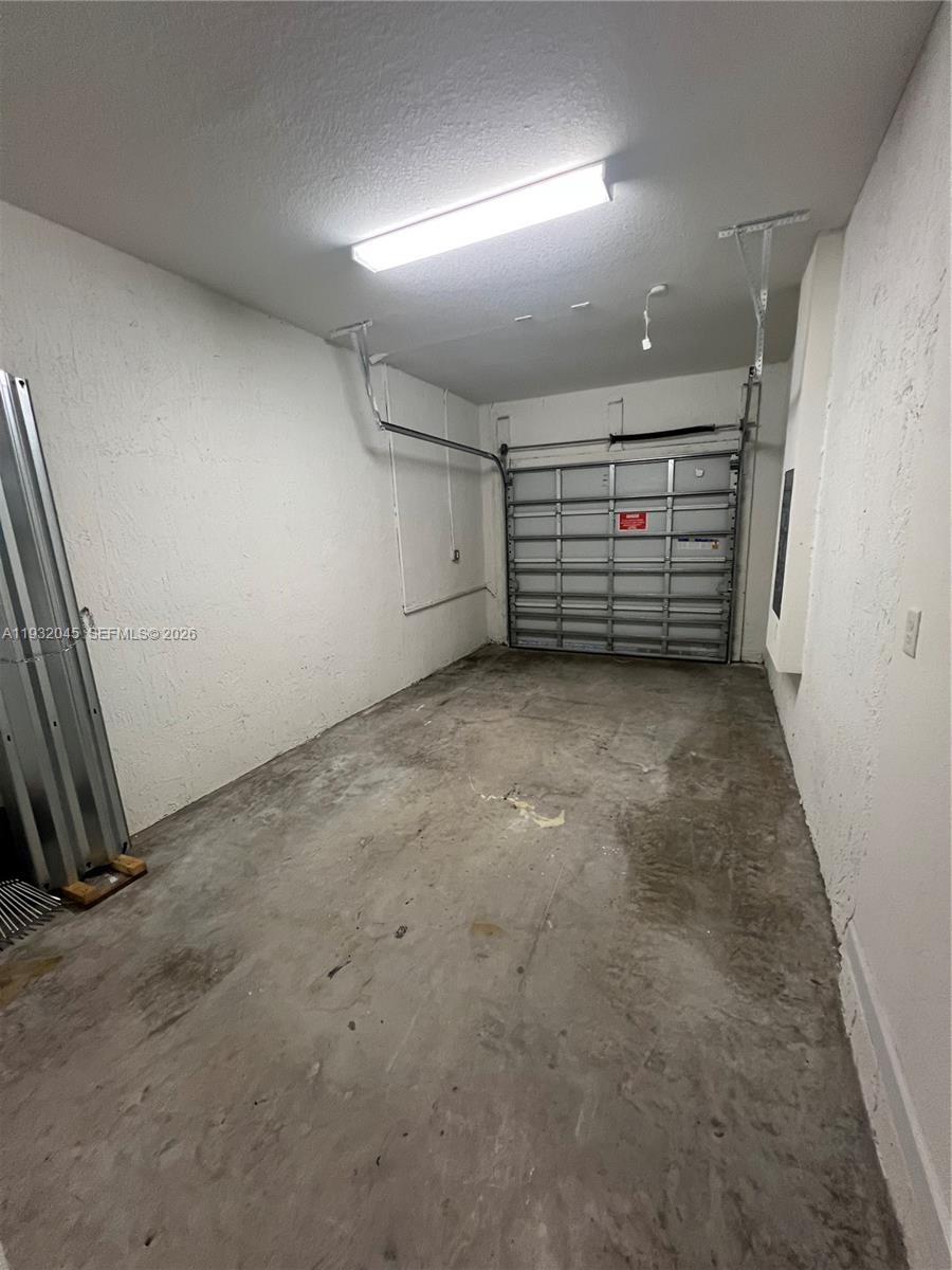 PINE ISLE - Residential Lease