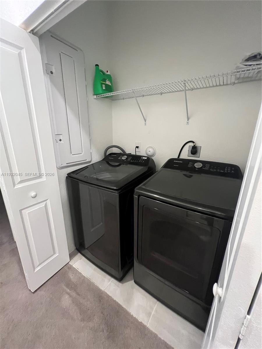 PINE ISLE - Residential Lease