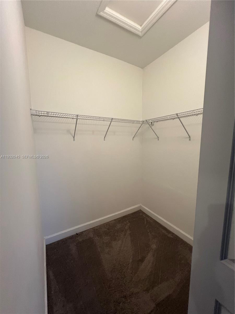 PINE ISLE - Residential Lease