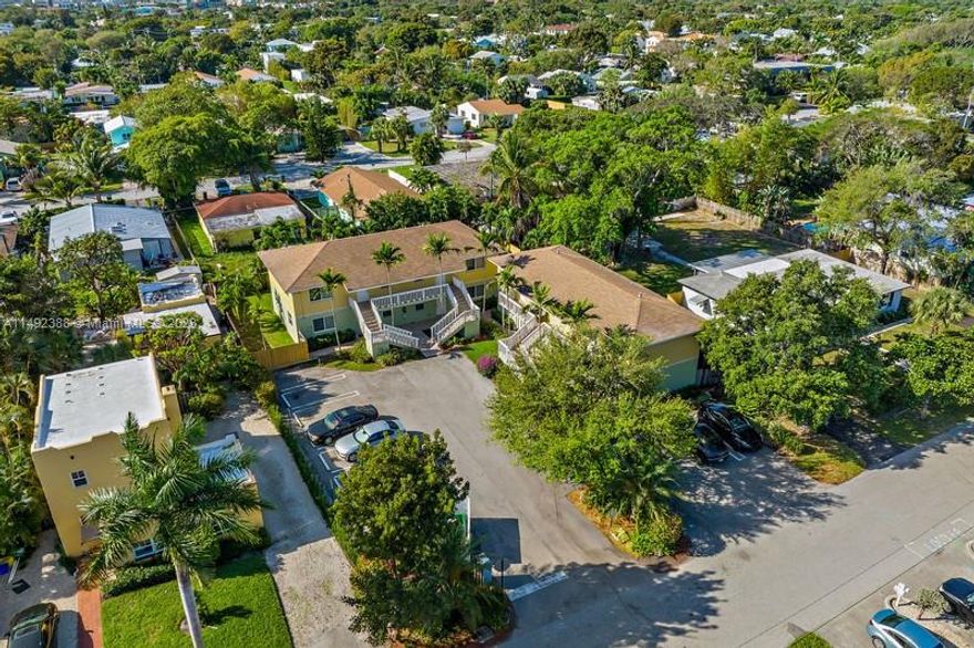 Delray Drift is an 8 Unit multifamily located minutes from downtown Atlantic Avenue and beaches. The property is comprised of (4)2br/1ba and (4)1 br/1br housed in two buildings, with coin operated laundry, impact windows, central a/c, off street tenant parking, and lounge/patio for tenants enjoyment. Rents are currently below market, with 3 units on mtm. 1/1 should be $2200 +/- and 2br $2500 +/- per the high demand and pricing of downtown Delray Beach. Great opportunity to raise rents with no differed maintnance or capex needed to achieve market rate. PLEASE SEE ATTACHMENTS FOR OFFERING PACKAGE