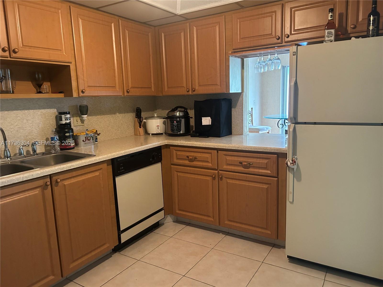 FAIRWAYS RIVIERA CONDO - Residential