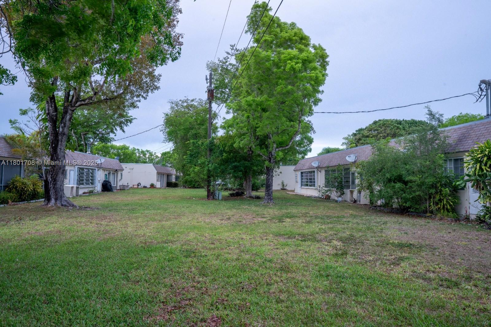GREEN HILLS PARK WEST NO - Residential