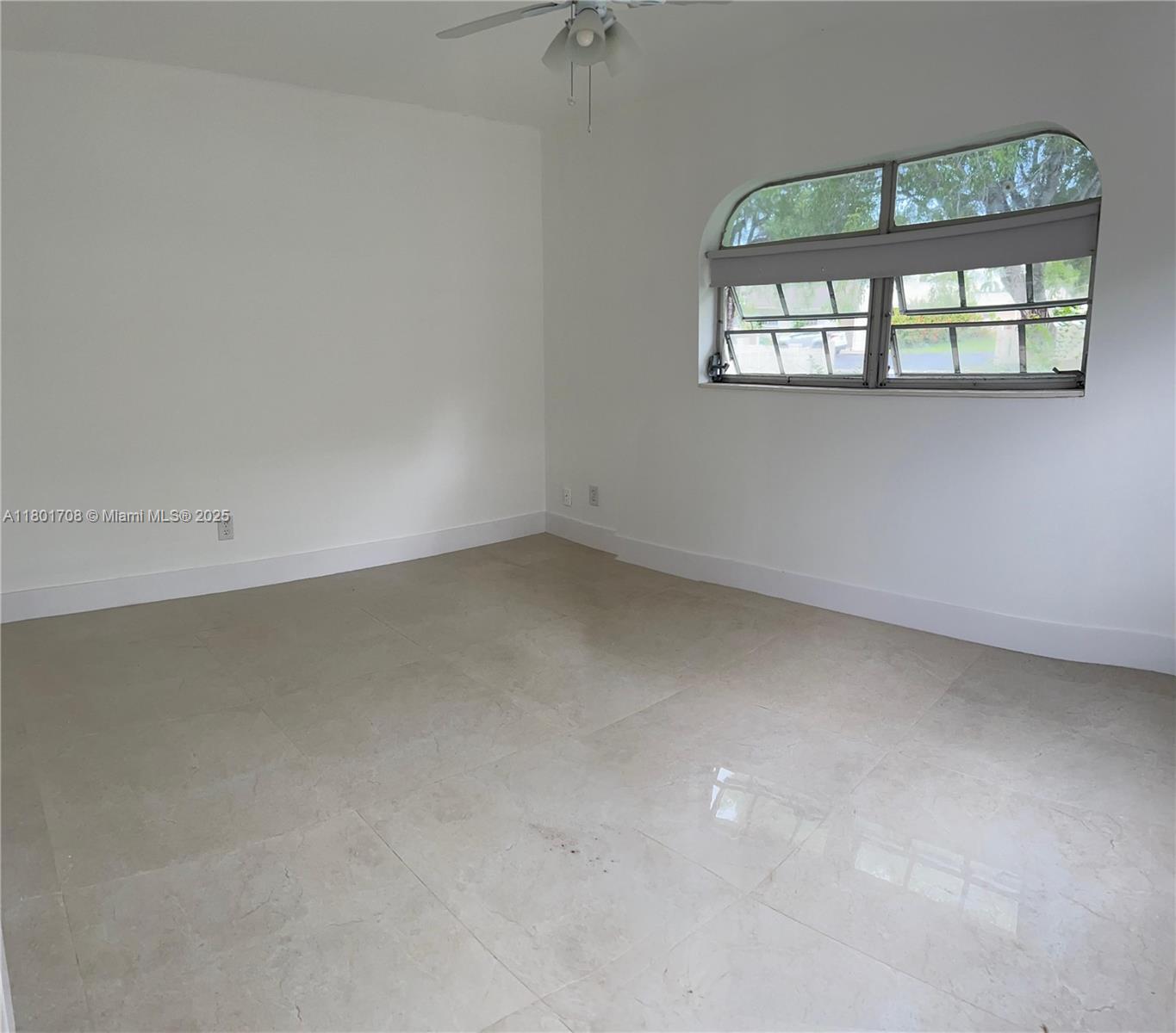 GREEN HILLS PARK WEST NO - Residential