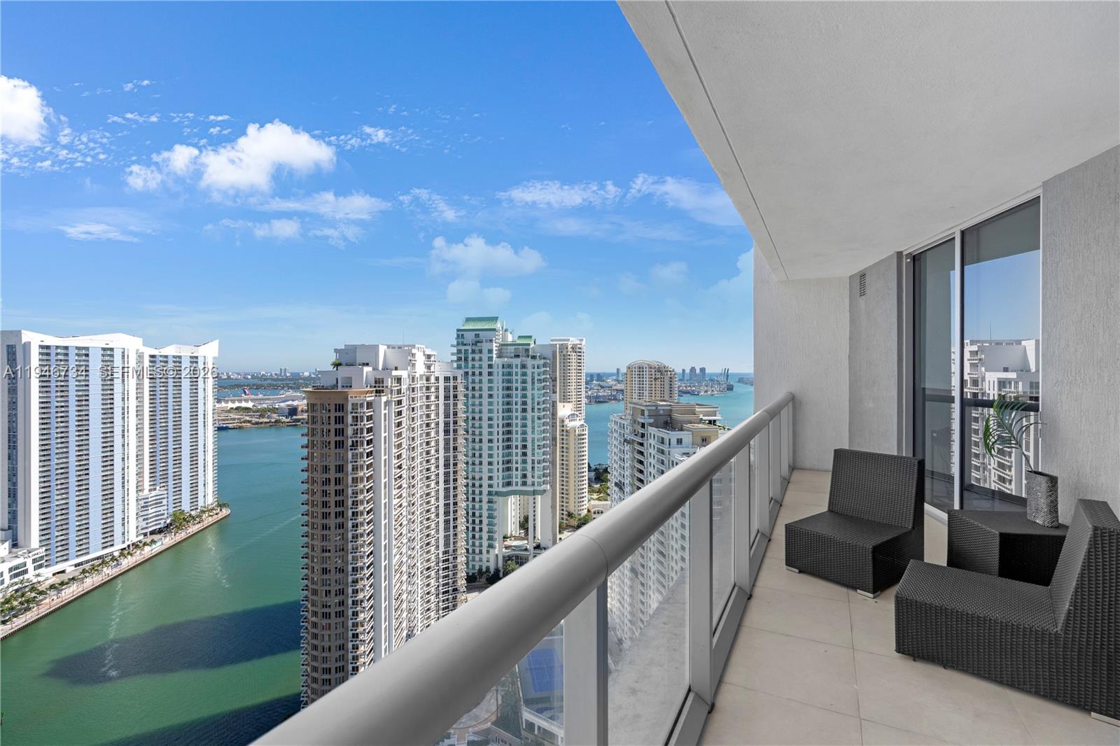 495 Brickell Ave 3804