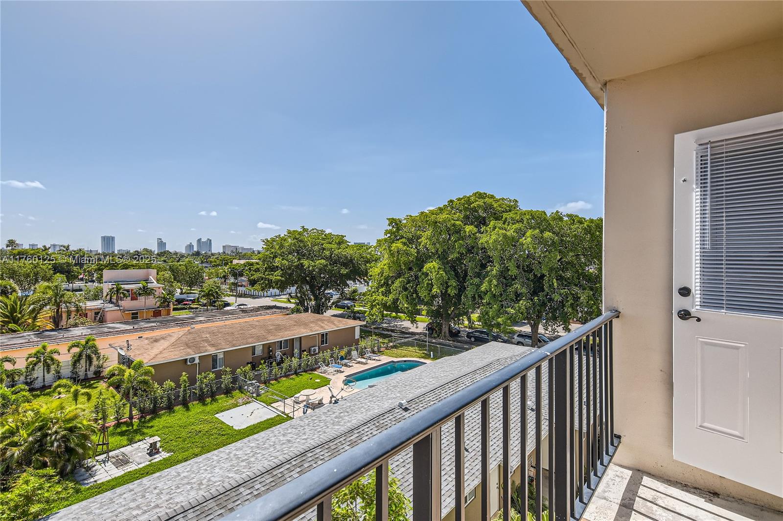 PLUNKETT CONDO APTS INC C - Residential