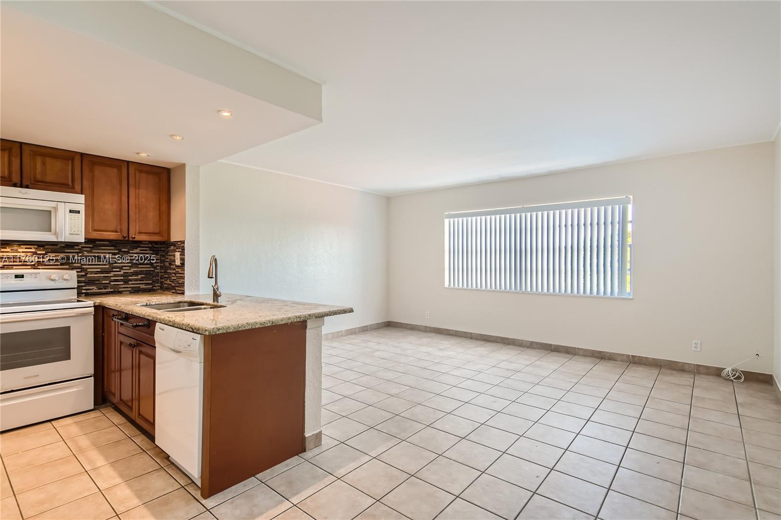 PLUNKETT CONDO APTS INC C - Residential