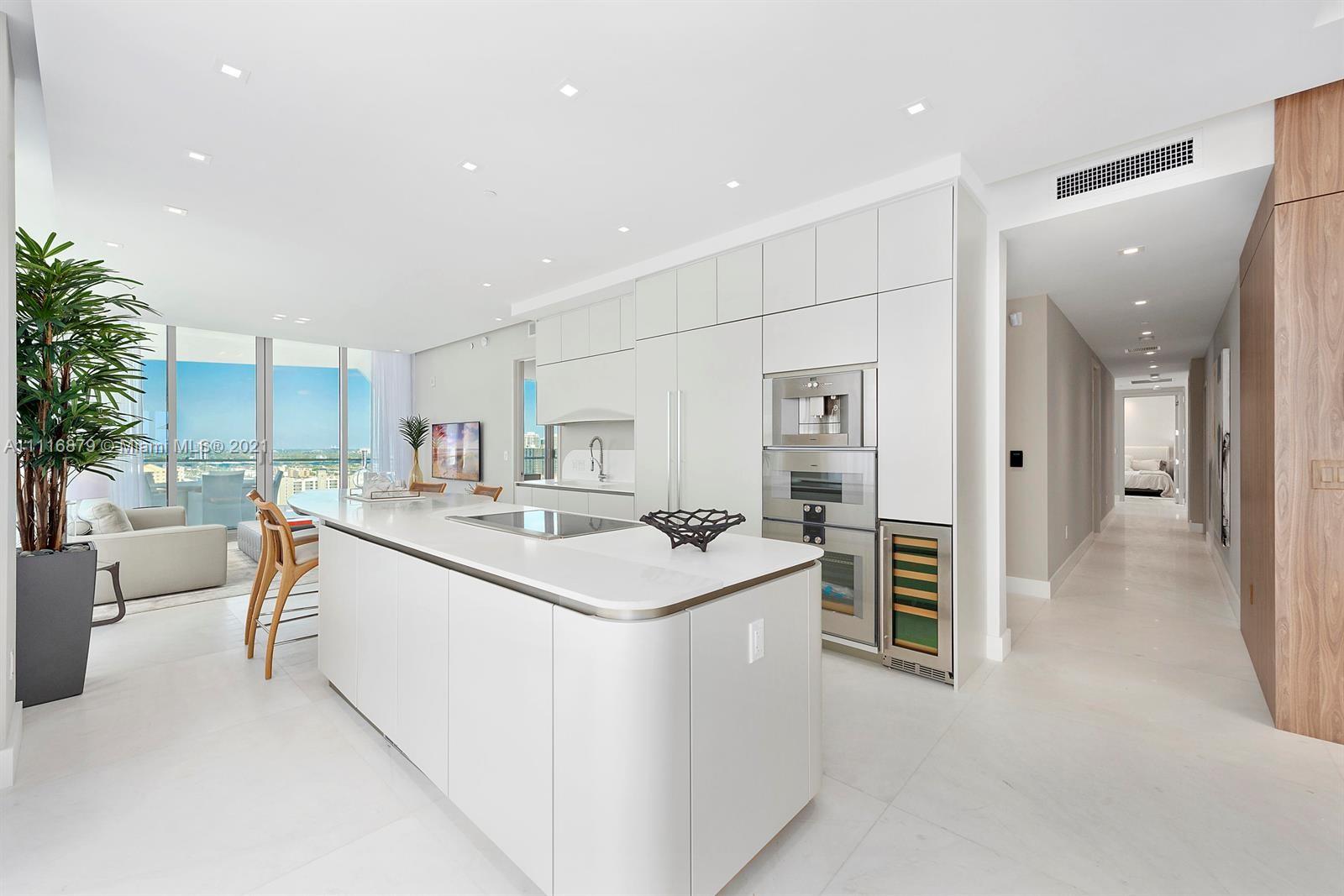 JADE SIGNATURE CONDO - Residential