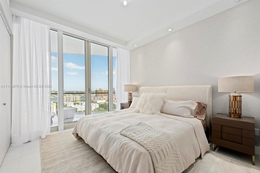 Magnificent turn-key model unit available for immediate occupancy. 
4-5 1/2 bath apartment overlooking the ocean and the city. Artefacto furniture. Never lived in. Bring your fussiest buyers. Apartment has 4 bedrooms + den + maids quarters