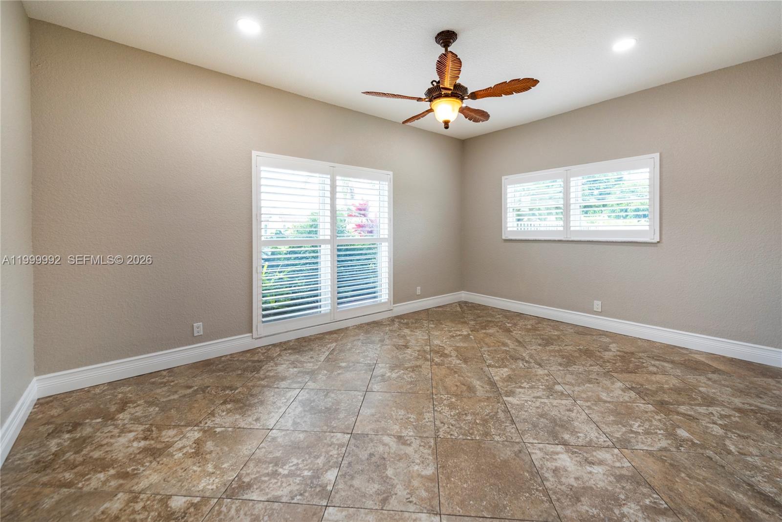 BONAVENTURE LAKES ADD 1 - Residential