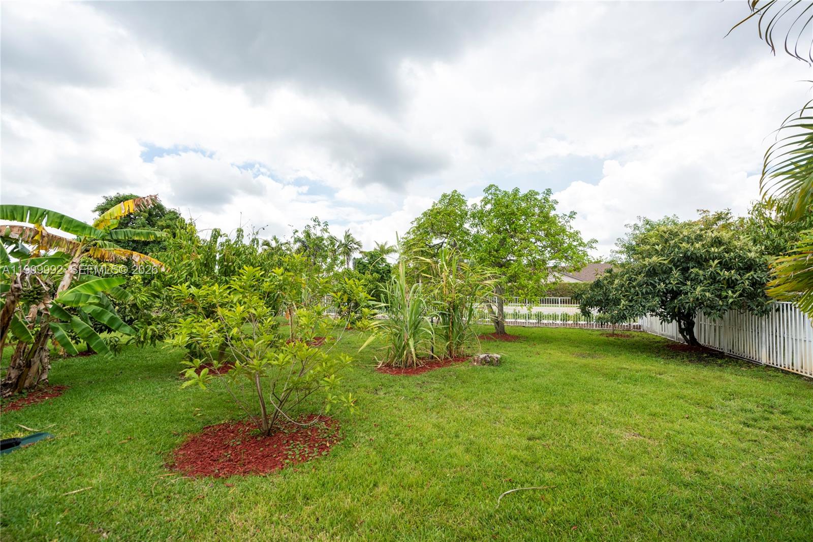 BONAVENTURE LAKES ADD 1 - Residential