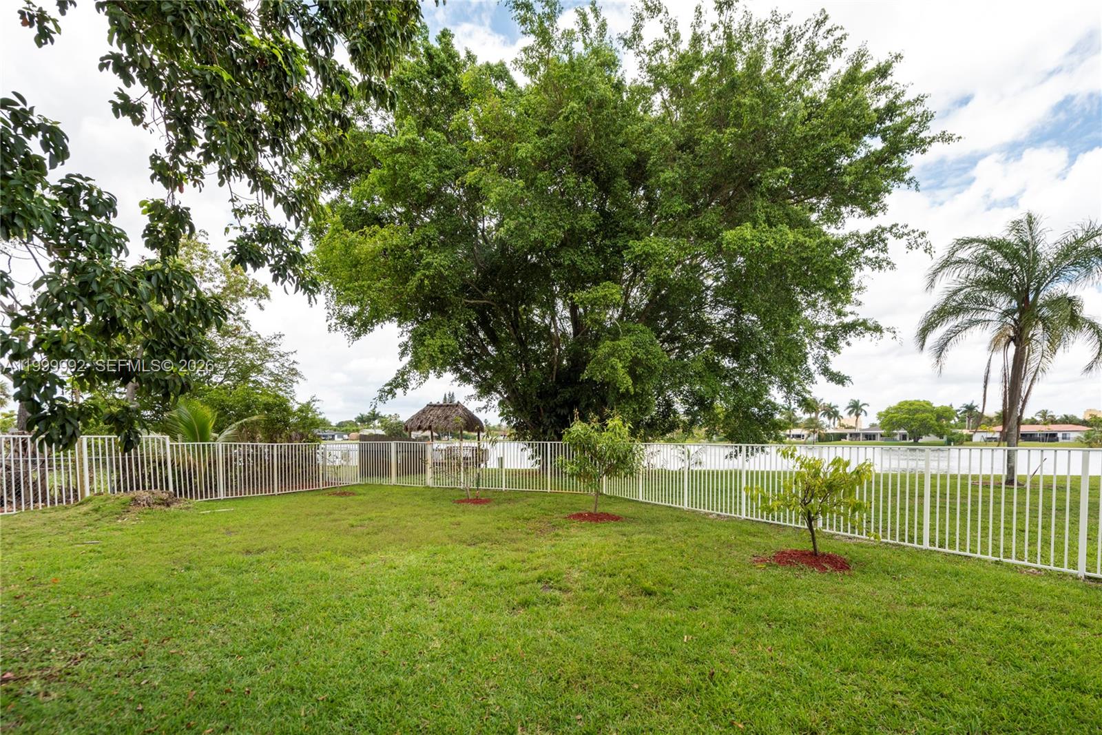 BONAVENTURE LAKES ADD 1 - Residential
