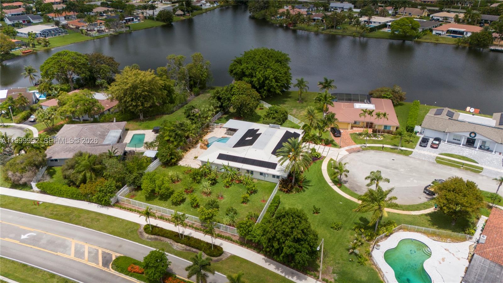 BONAVENTURE LAKES ADD 1 - Residential