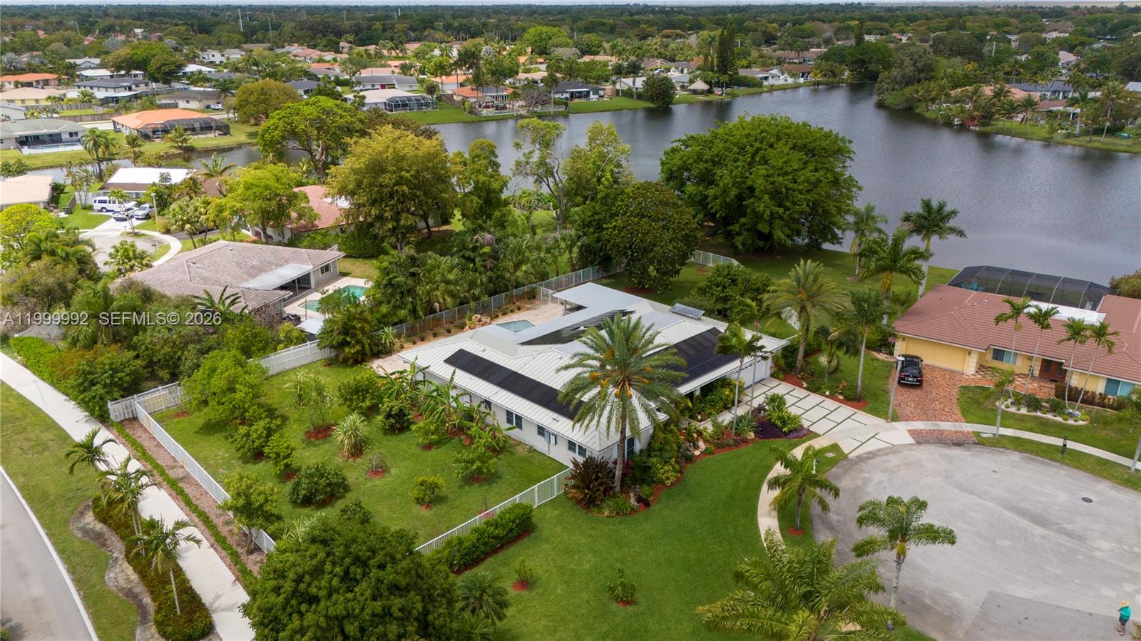 BONAVENTURE LAKES ADD 1 - Residential