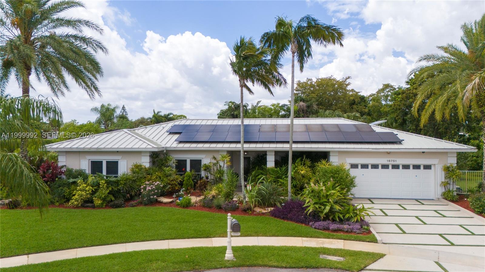 BONAVENTURE LAKES ADD 1 - Residential