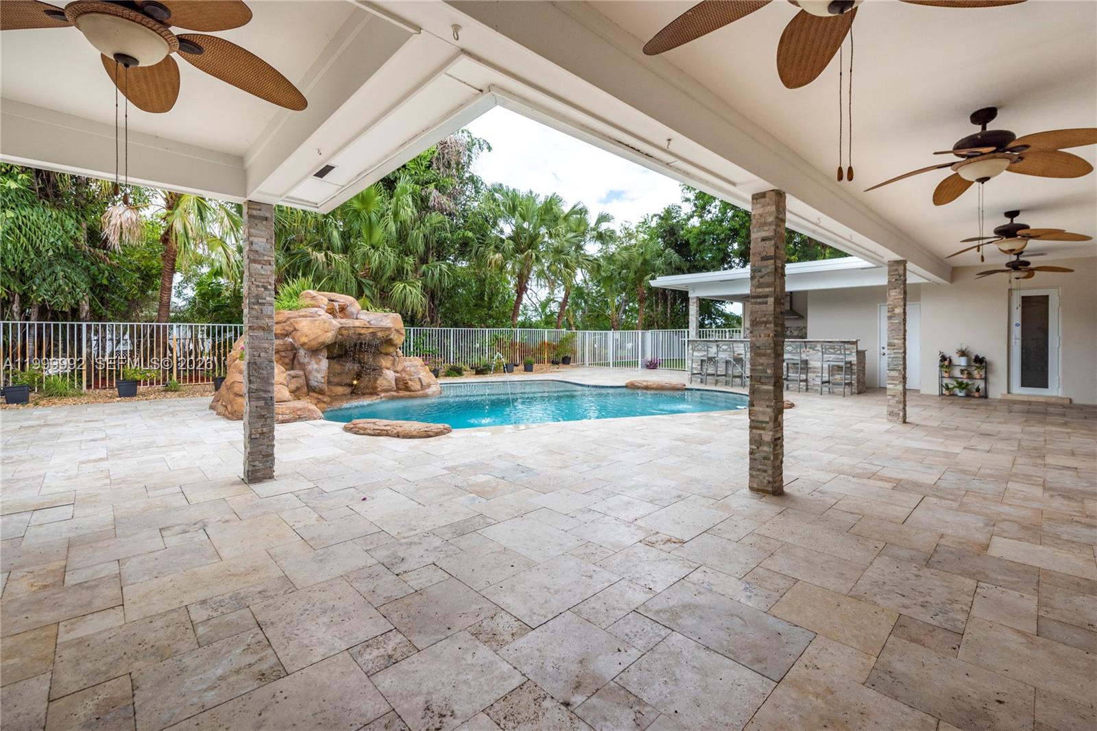 BONAVENTURE LAKES ADD 1 - Residential