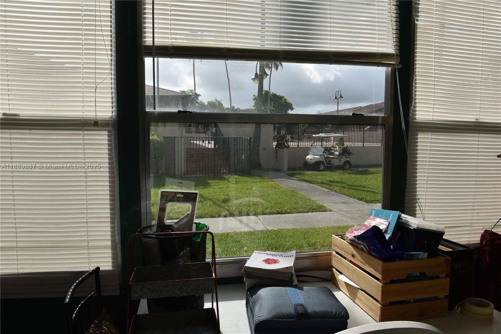 LAURELS AT MARGATE CONDO - Residential Lease