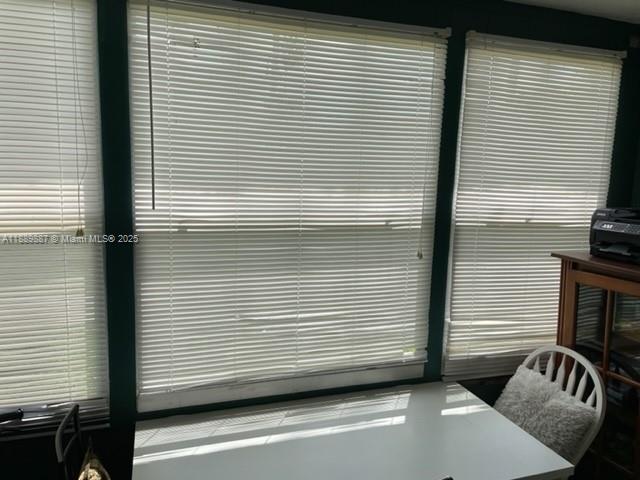 LAURELS AT MARGATE CONDO - Residential Lease