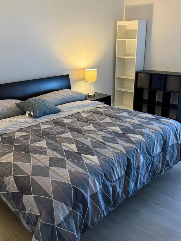 PARC CENTRAL AVENTURA SOU - Residential Lease