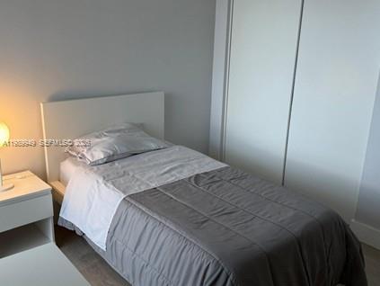 PARC CENTRAL AVENTURA SOU - Residential Lease