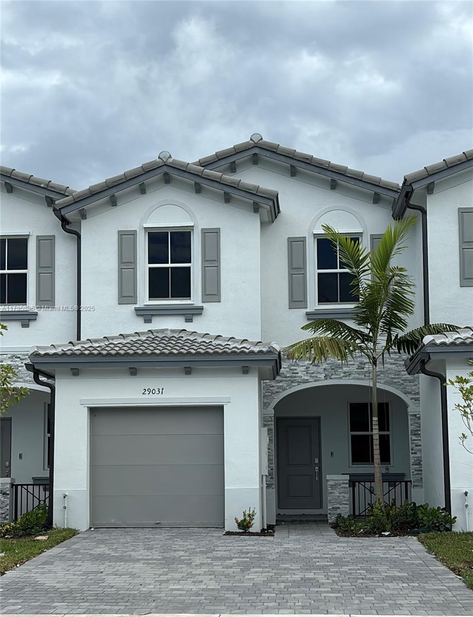 29031 Sw 162 Nd Ct 29031, Homestead, Miami-Dade County, Florida - 3 Bedrooms  
3 Bathrooms - 