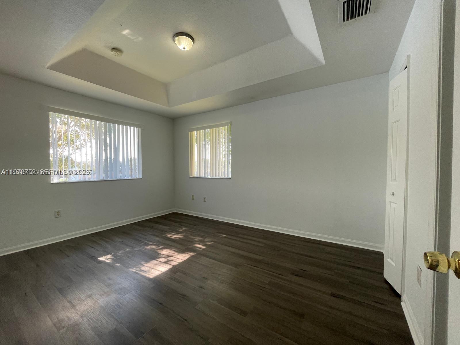 SHOMA TOWNHOMES AT KEYSCO - Residential