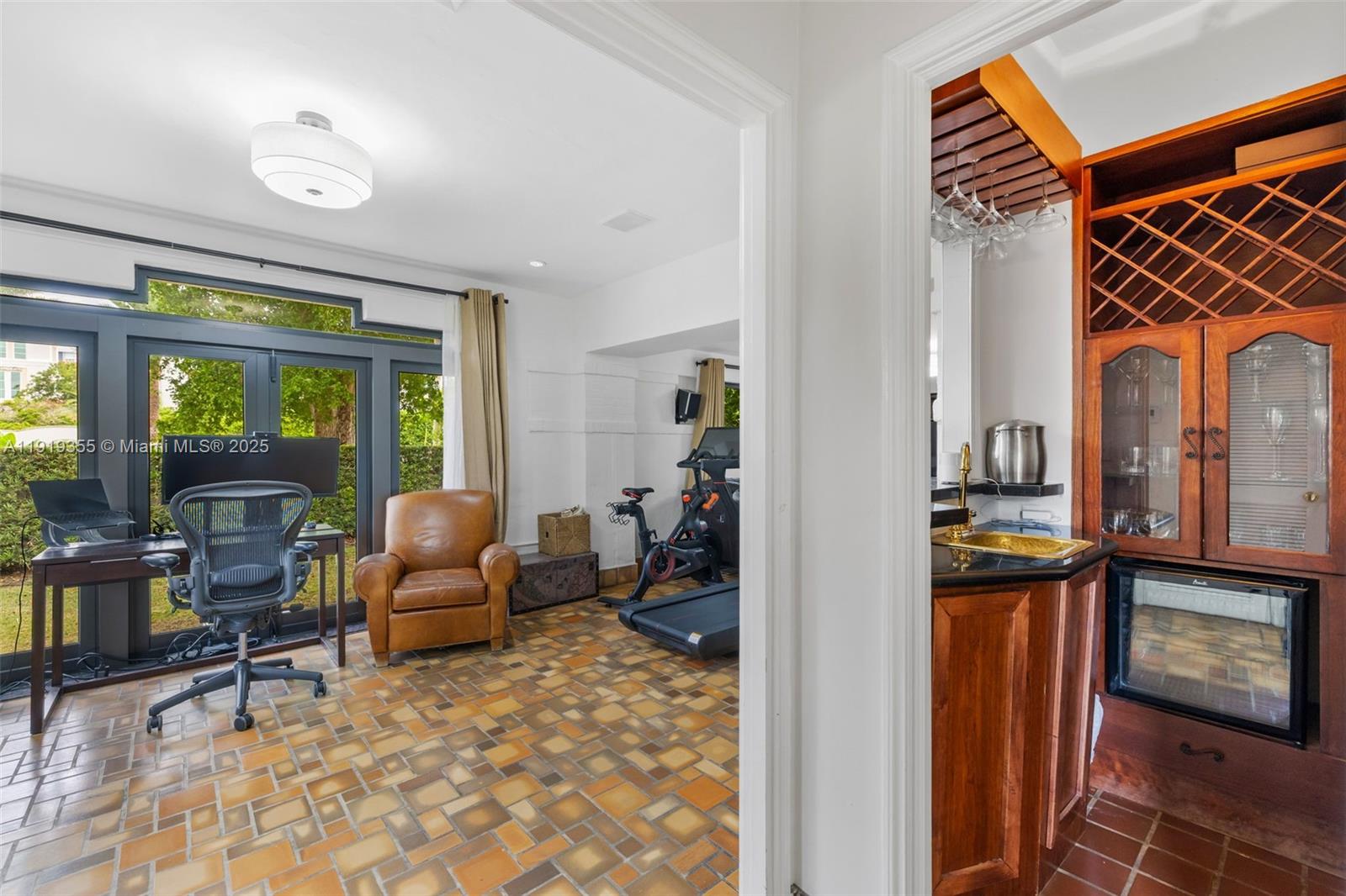 BEACH VIEW ADDN - Residential