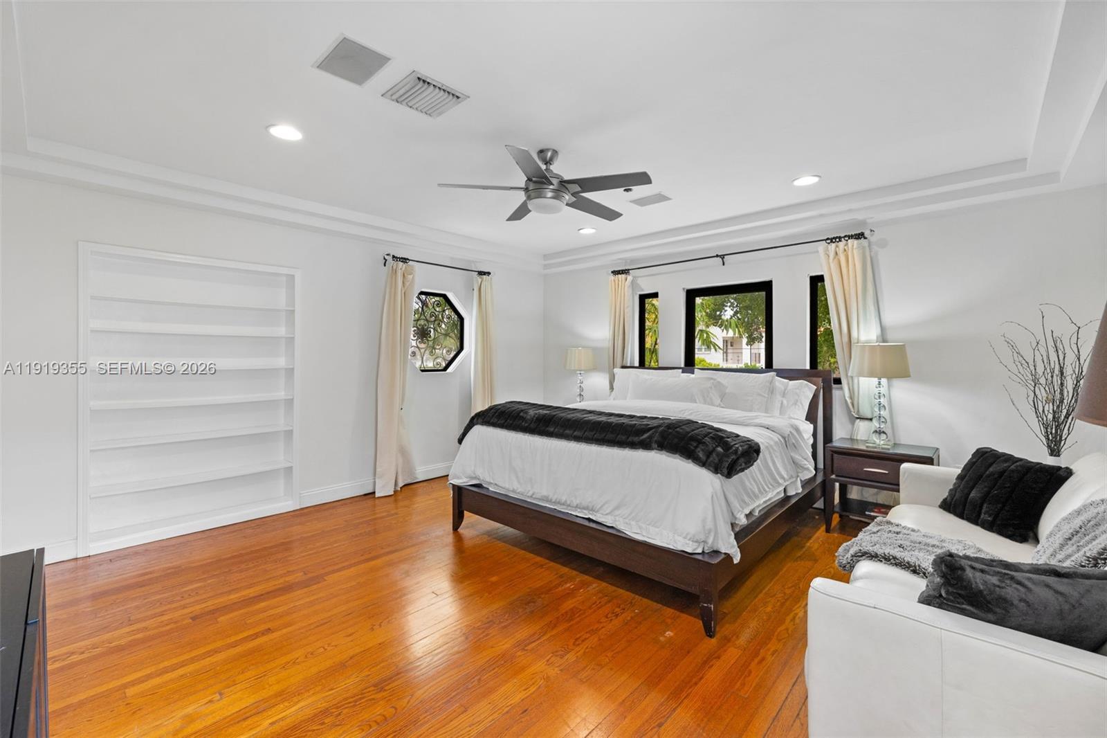 BEACH VIEW ADDN - Residential