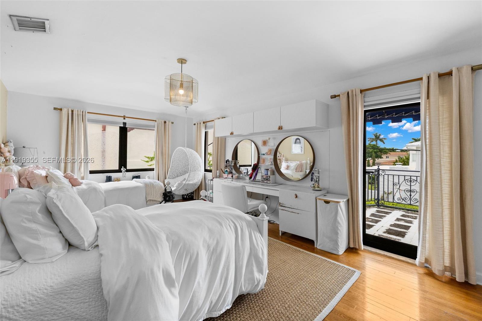 BEACH VIEW ADDN - Residential