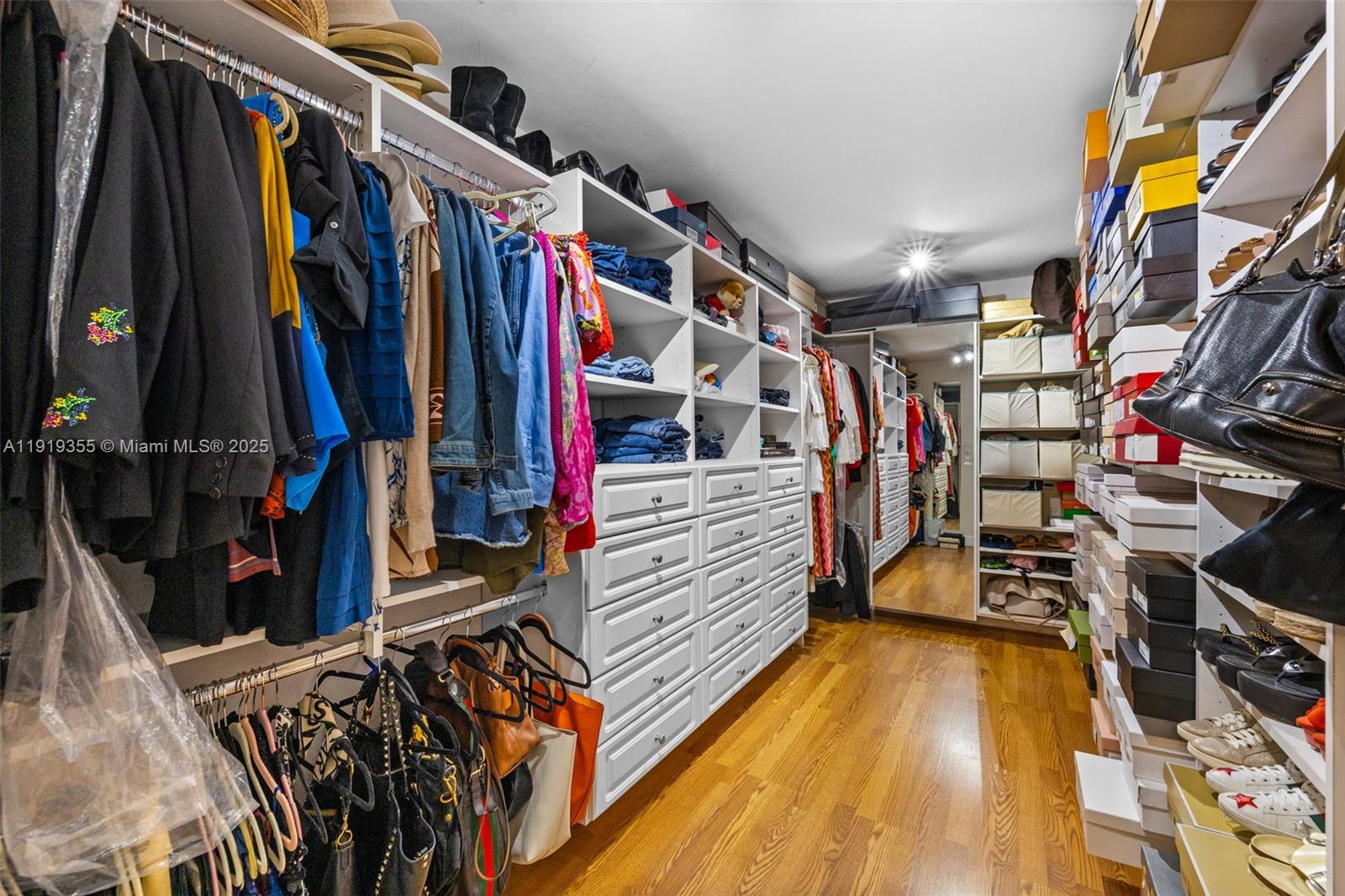 BEACH VIEW ADDN - Residential