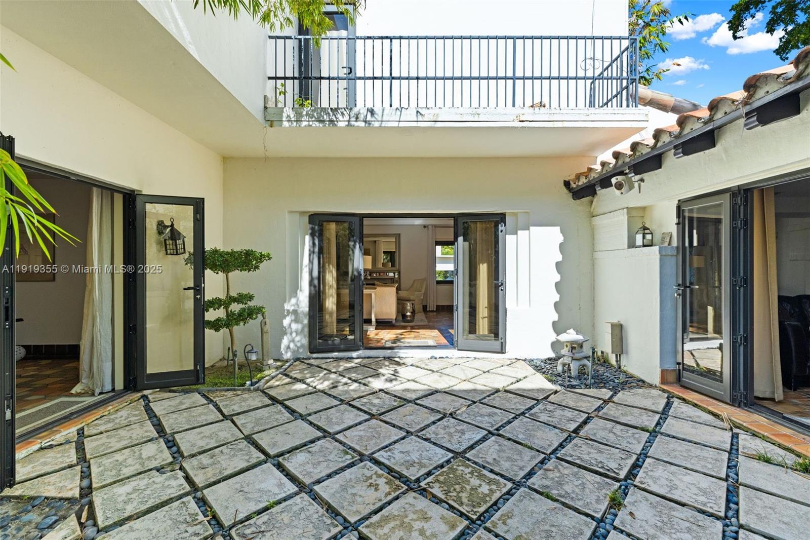 BEACH VIEW ADDN - Residential