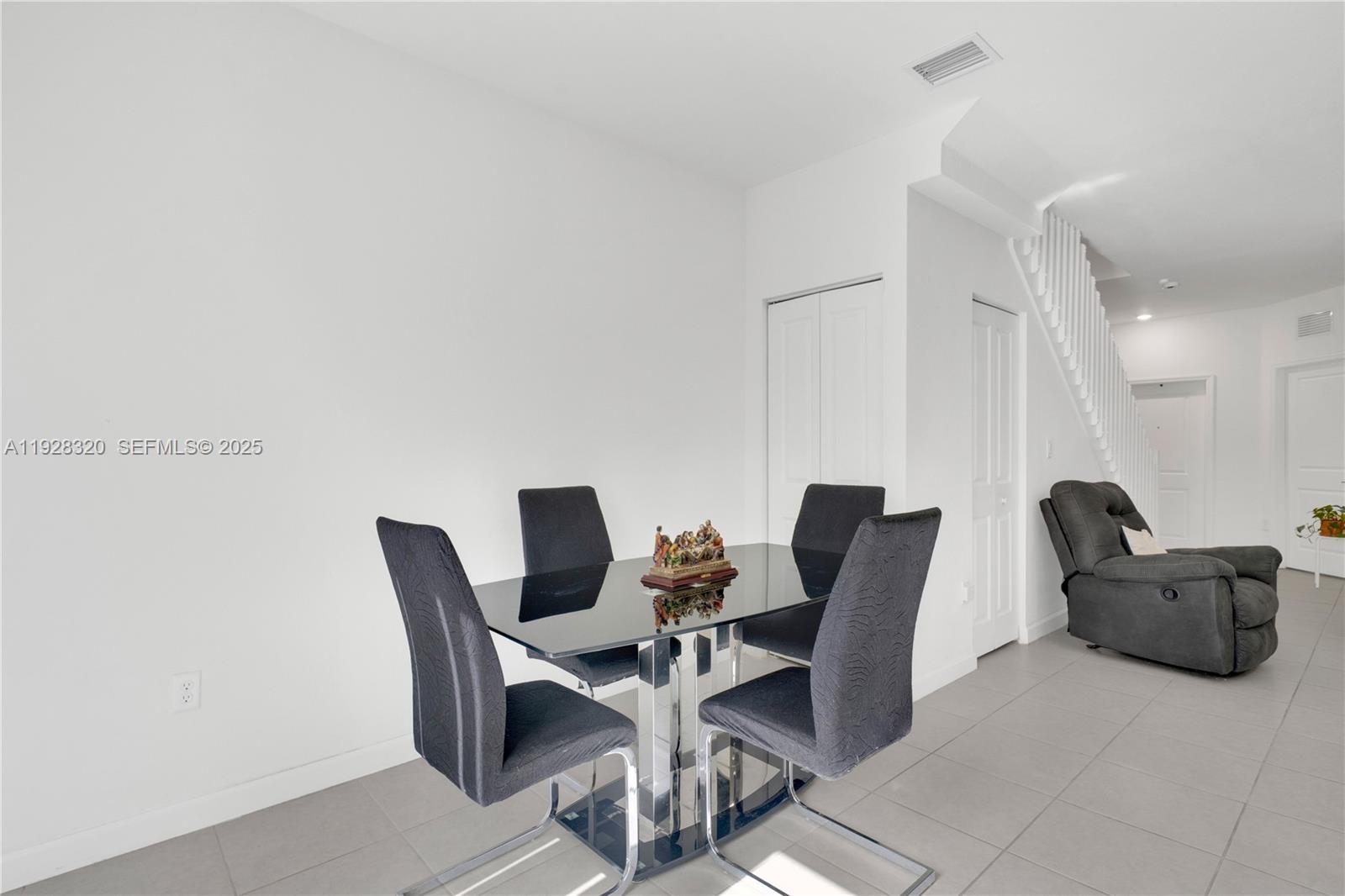 Cedar Pointe - Residential