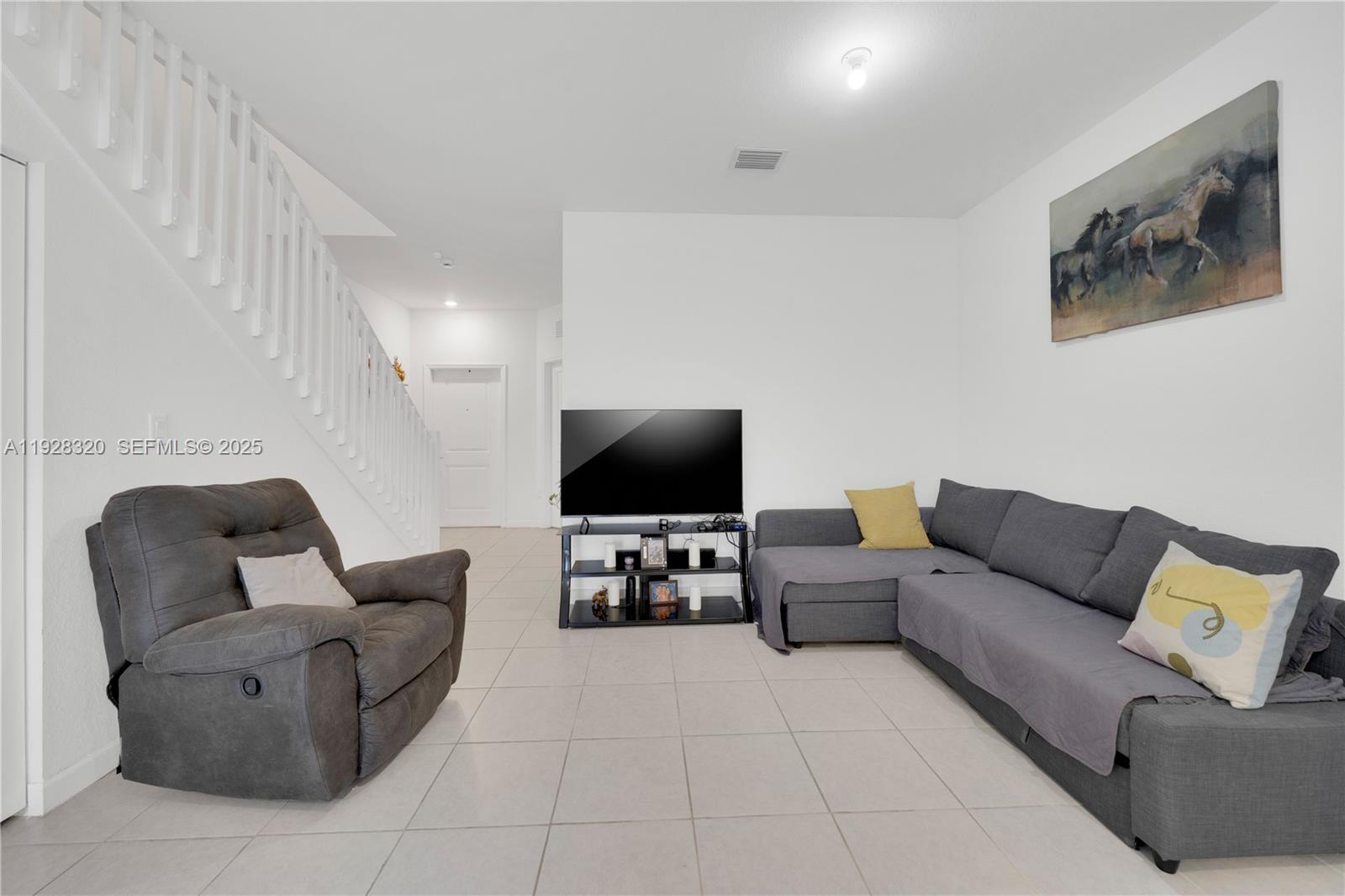 Cedar Pointe - Residential