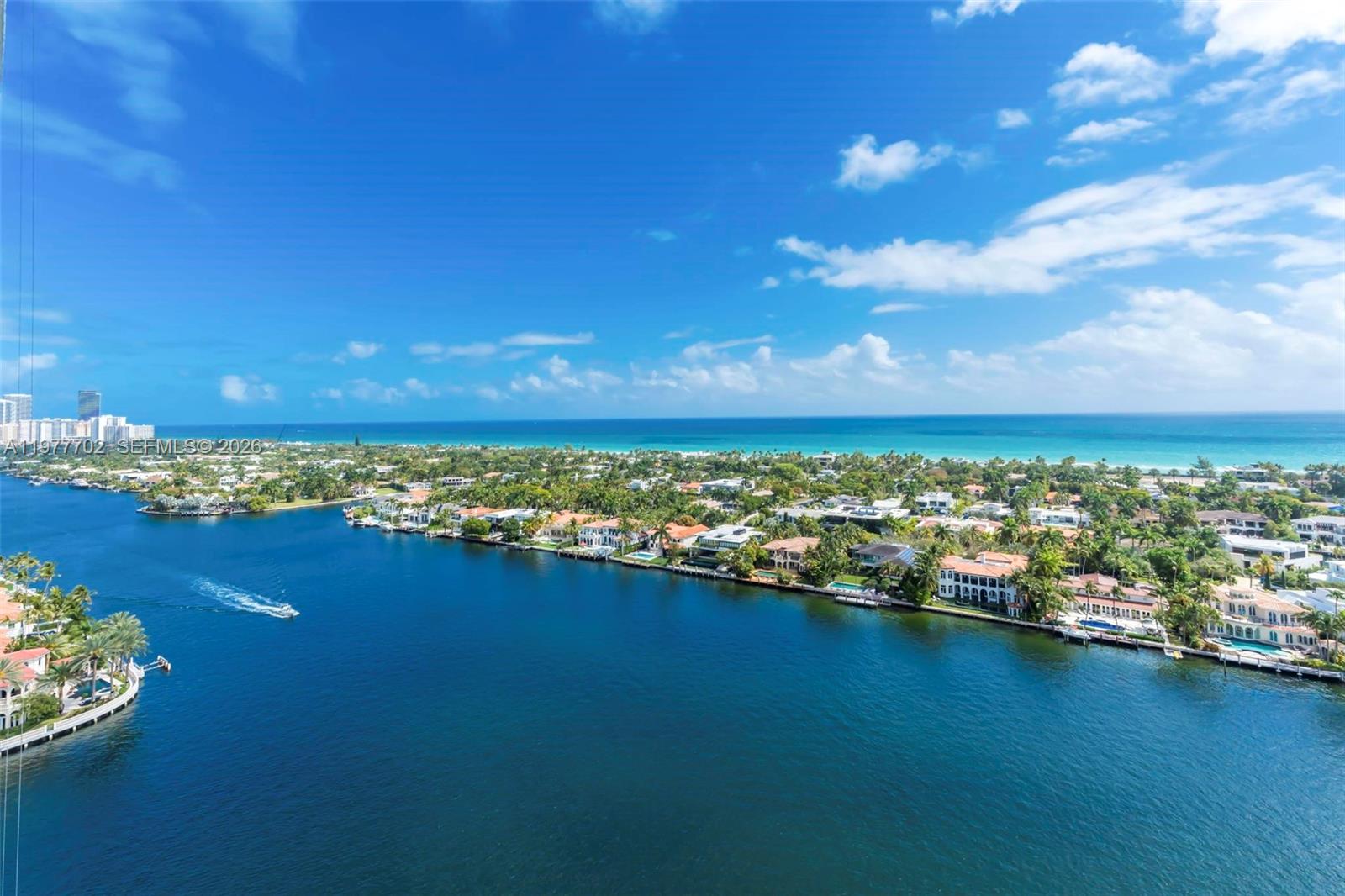 TURNBERRY ISLE NORTH - Residential