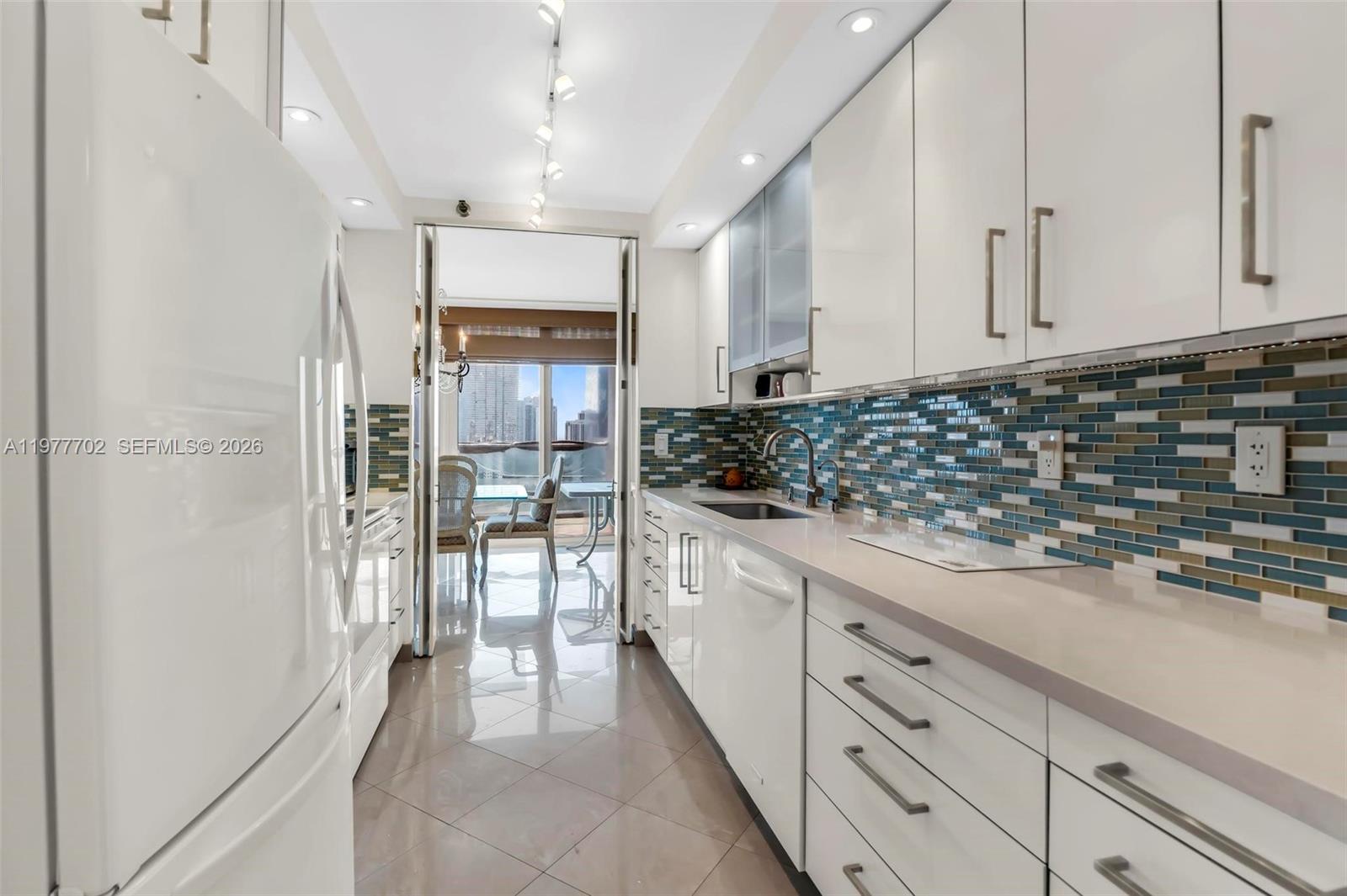 TURNBERRY ISLE NORTH - Residential