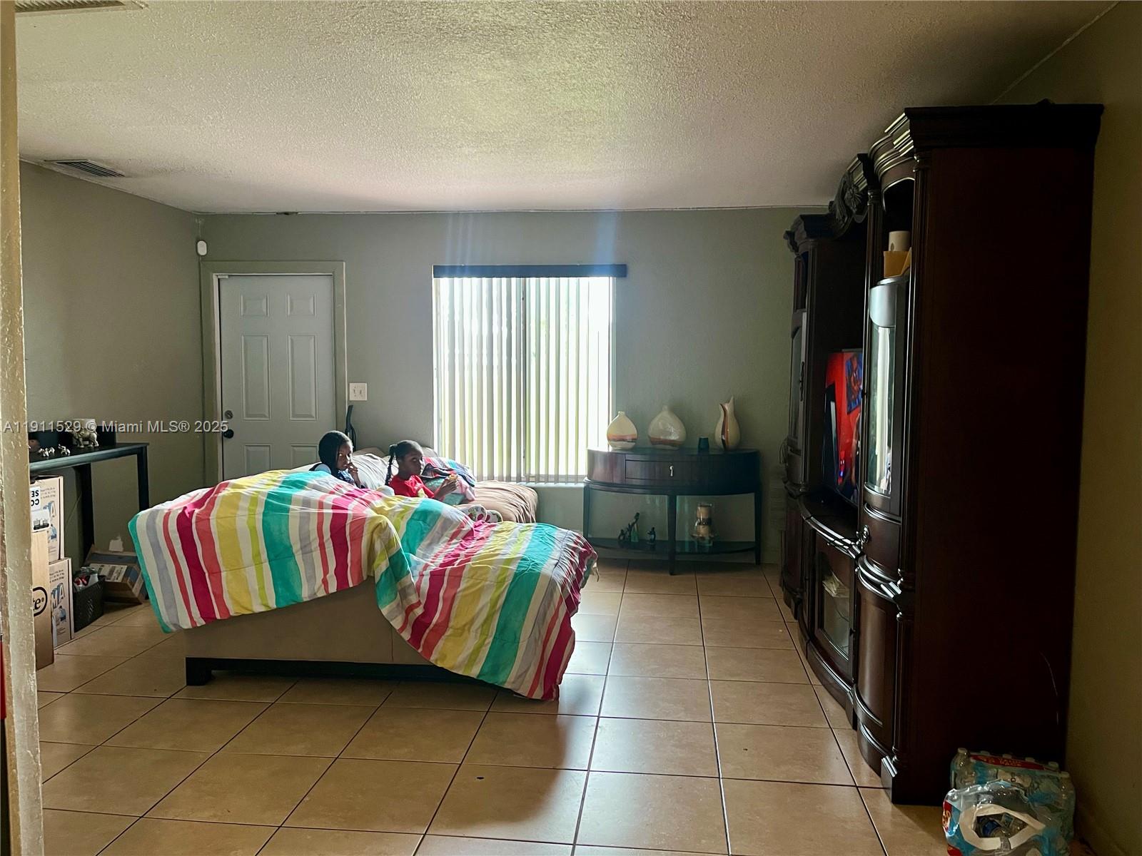 DEL PRADO GARDENS SEC 2 - Residential