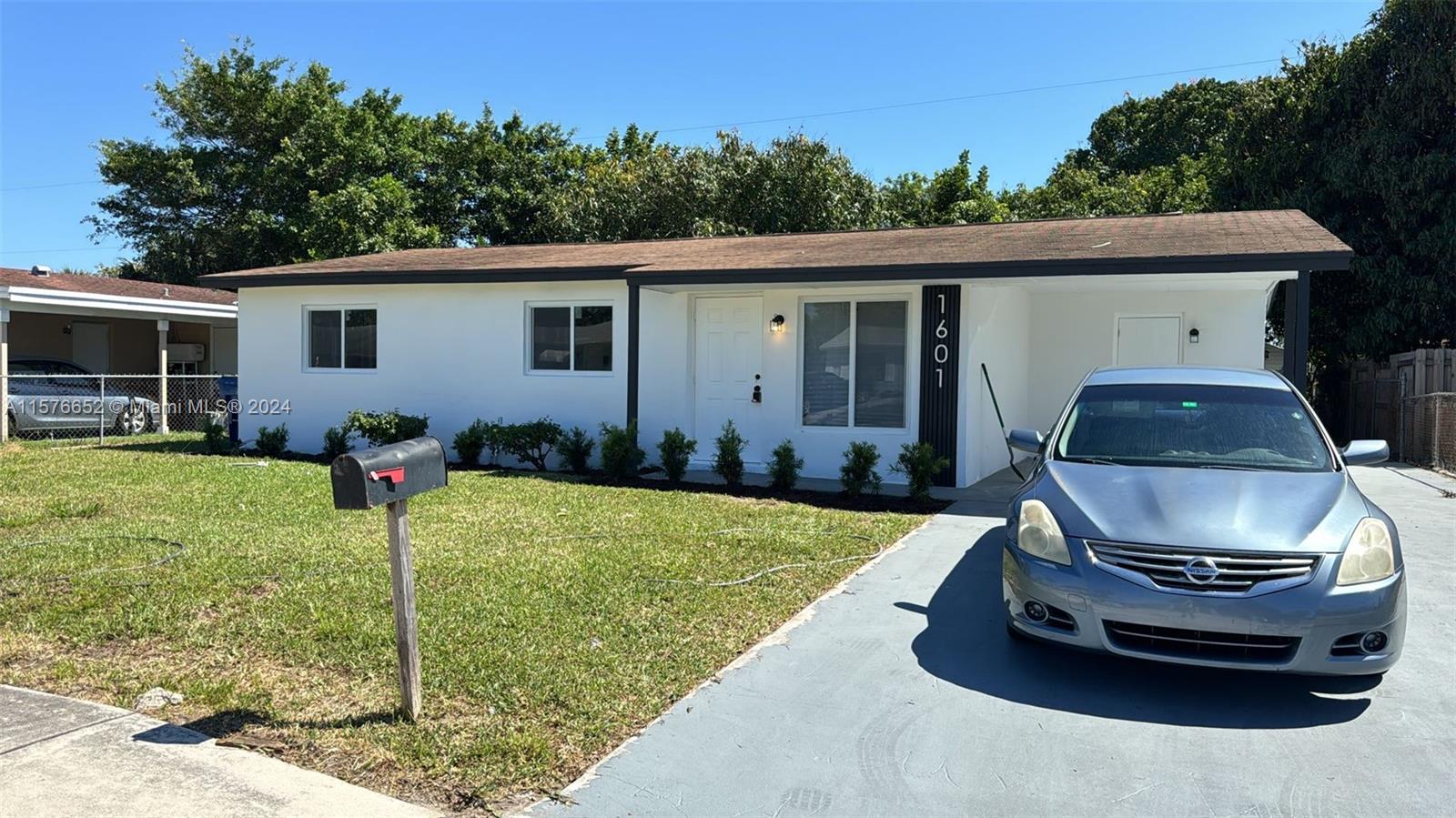 Property for Sale at 1601 W 13th St, Riviera Beach, Palm Beach County, Florida - Bedrooms: 4 
Bathrooms: 2  - $374,900