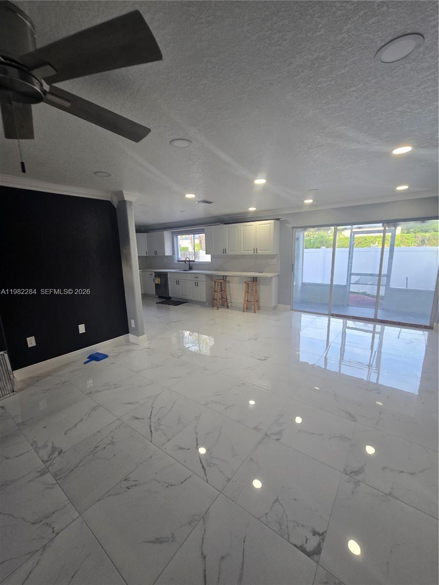 SAN SIMEON HOMES - Residential