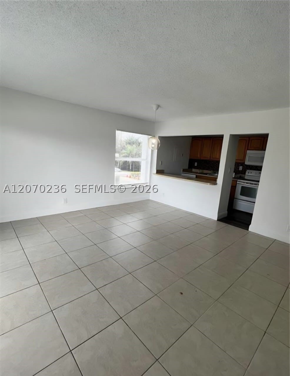 505 S Pine Island Rd B207