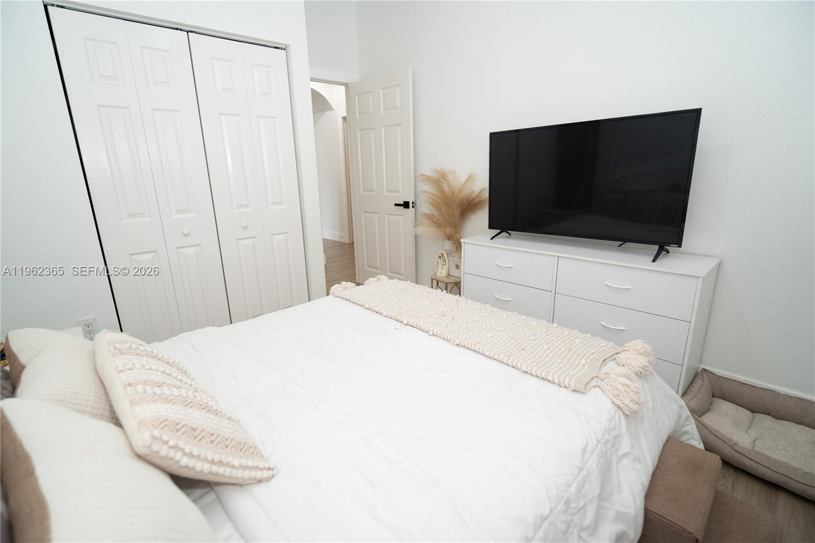 POD 12 AT MONARCH LAKES - Residential