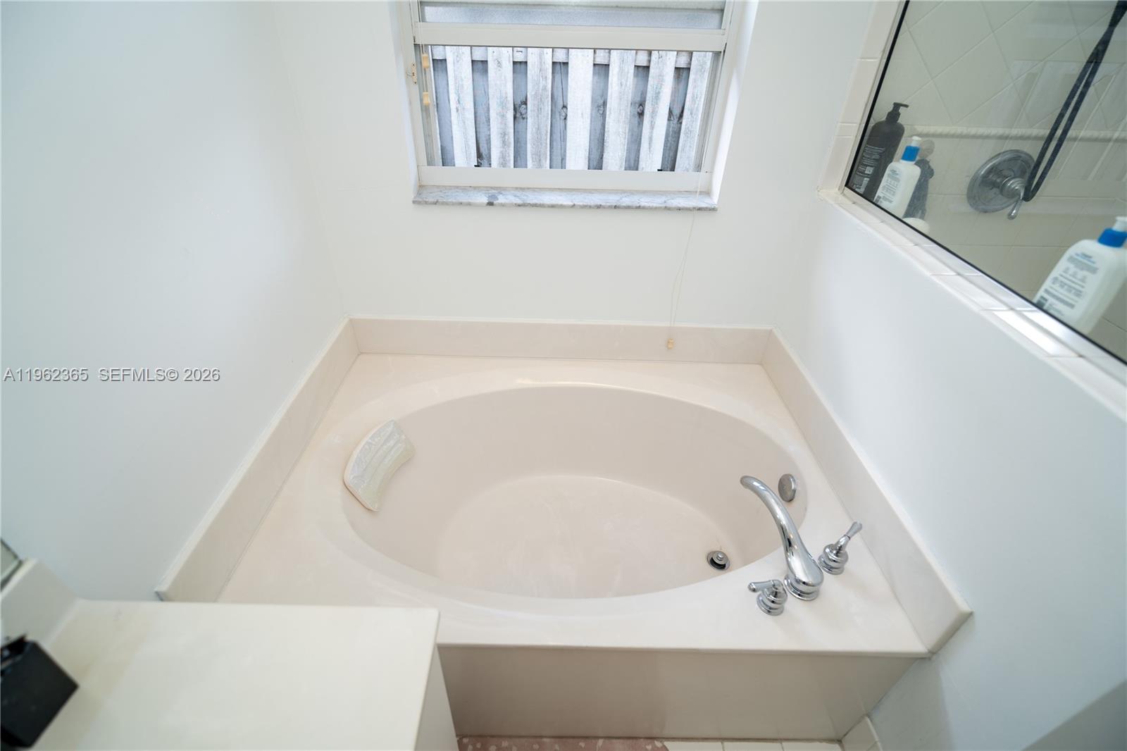 POD 12 AT MONARCH LAKES - Residential