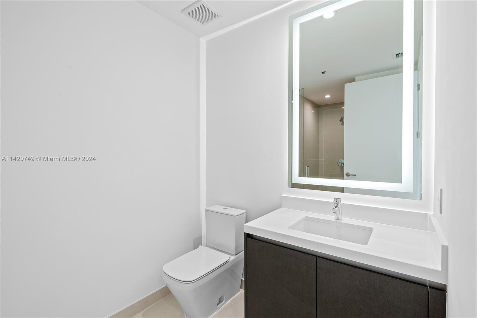 PARAMOUNT MIAMI WORLDCENT - Residential