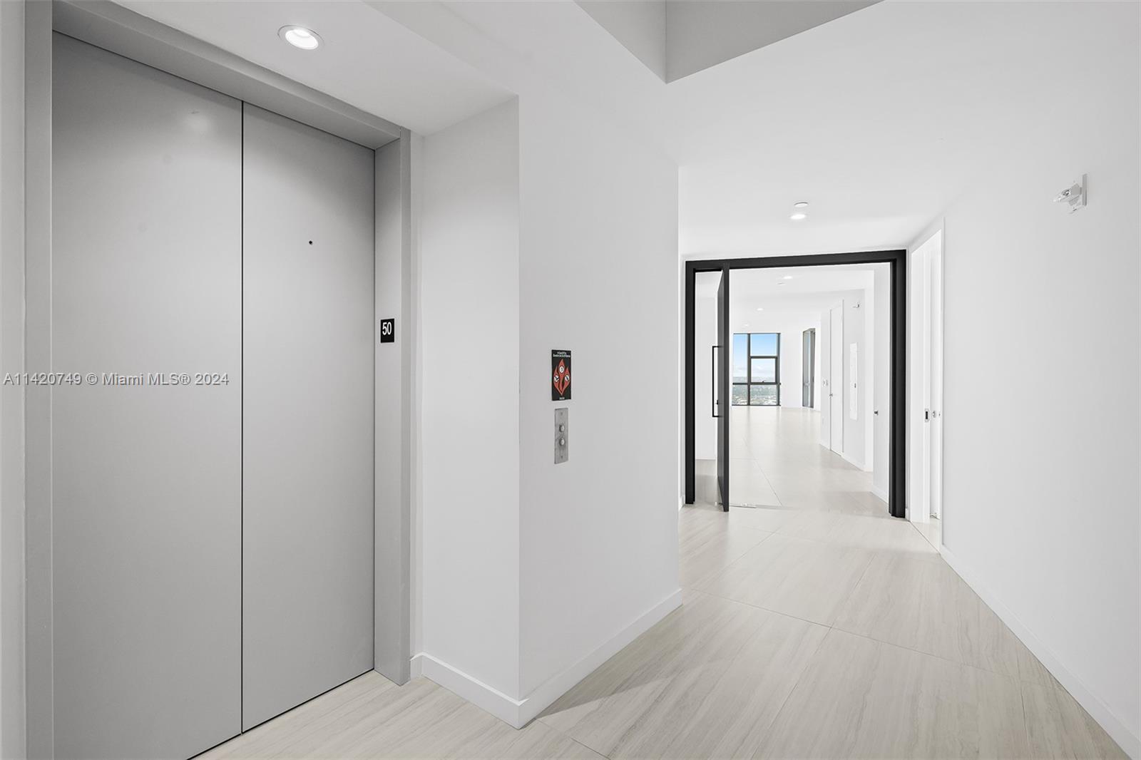 PARAMOUNT MIAMI WORLDCENT - Residential