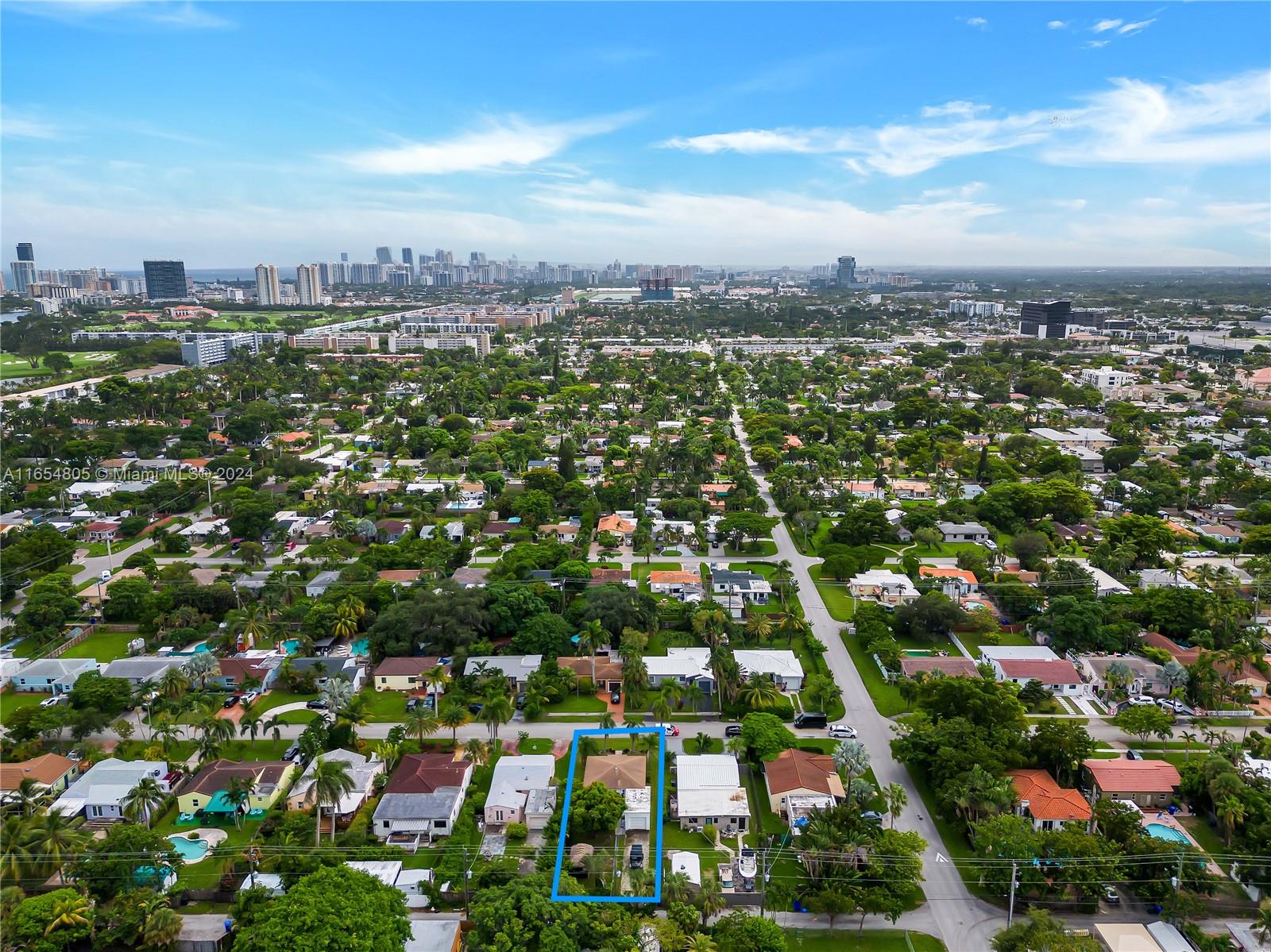 SUNSET TRAILS - Residential