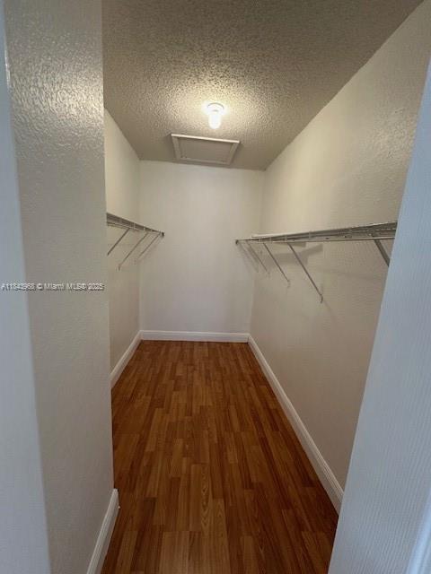 VISTA LAGO AT THE HAMMOCKS - Residential