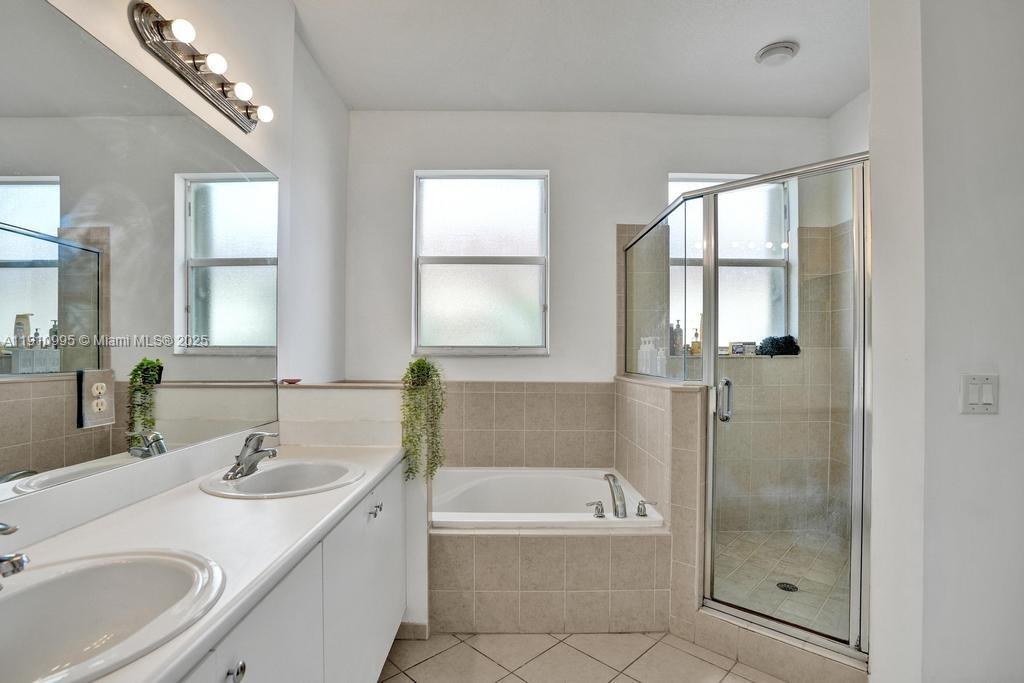 COURTS AT TUSCANY WEST - Residential