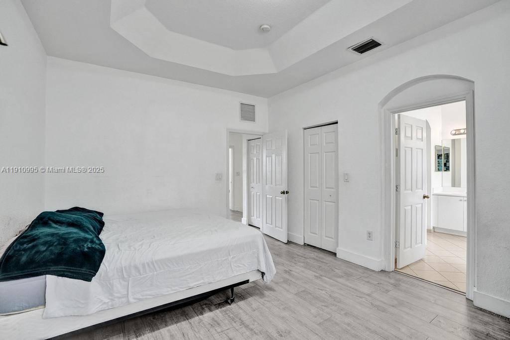 COURTS AT TUSCANY WEST - Residential