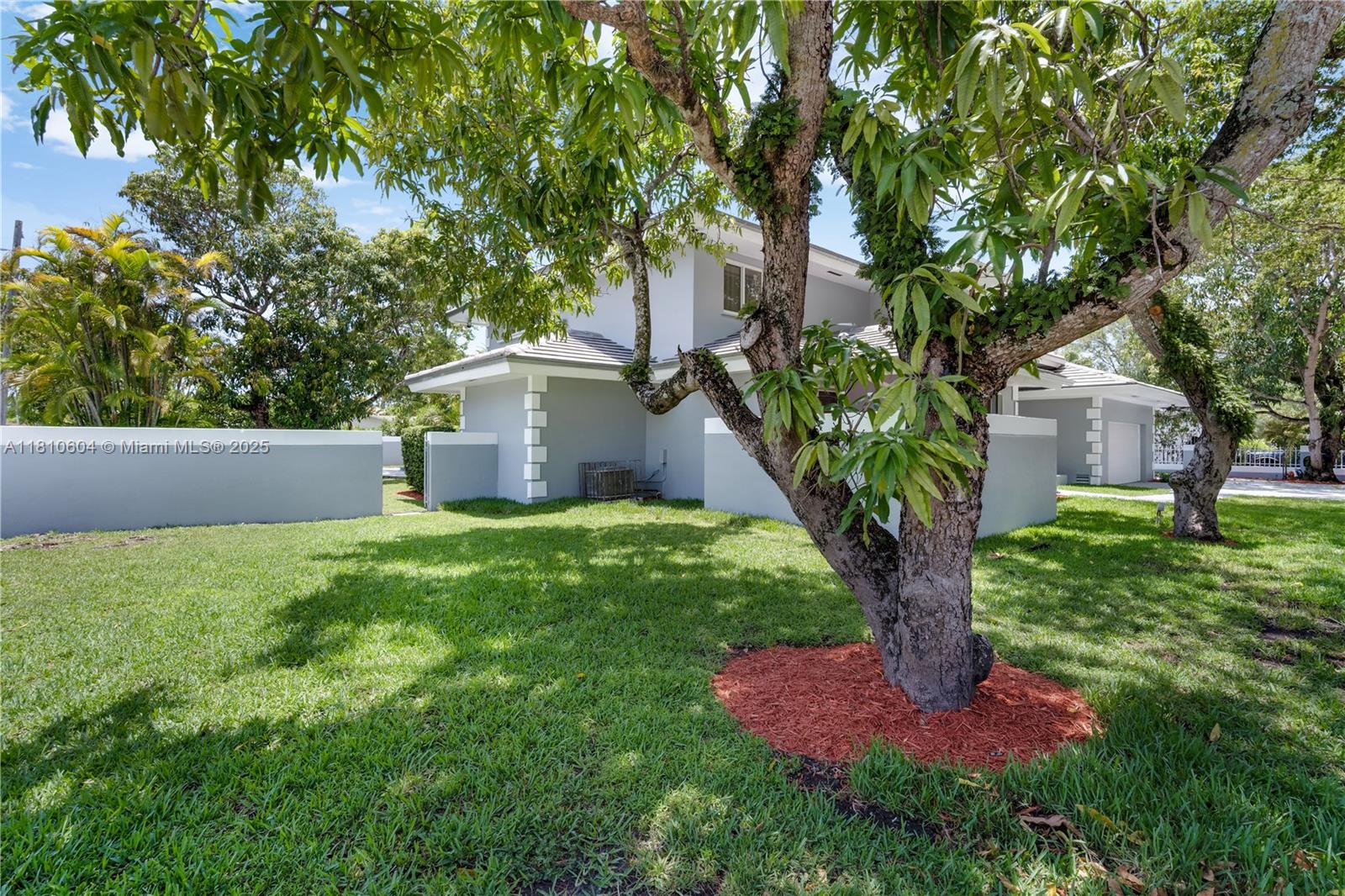 WINDEMERE WOODE - Residential