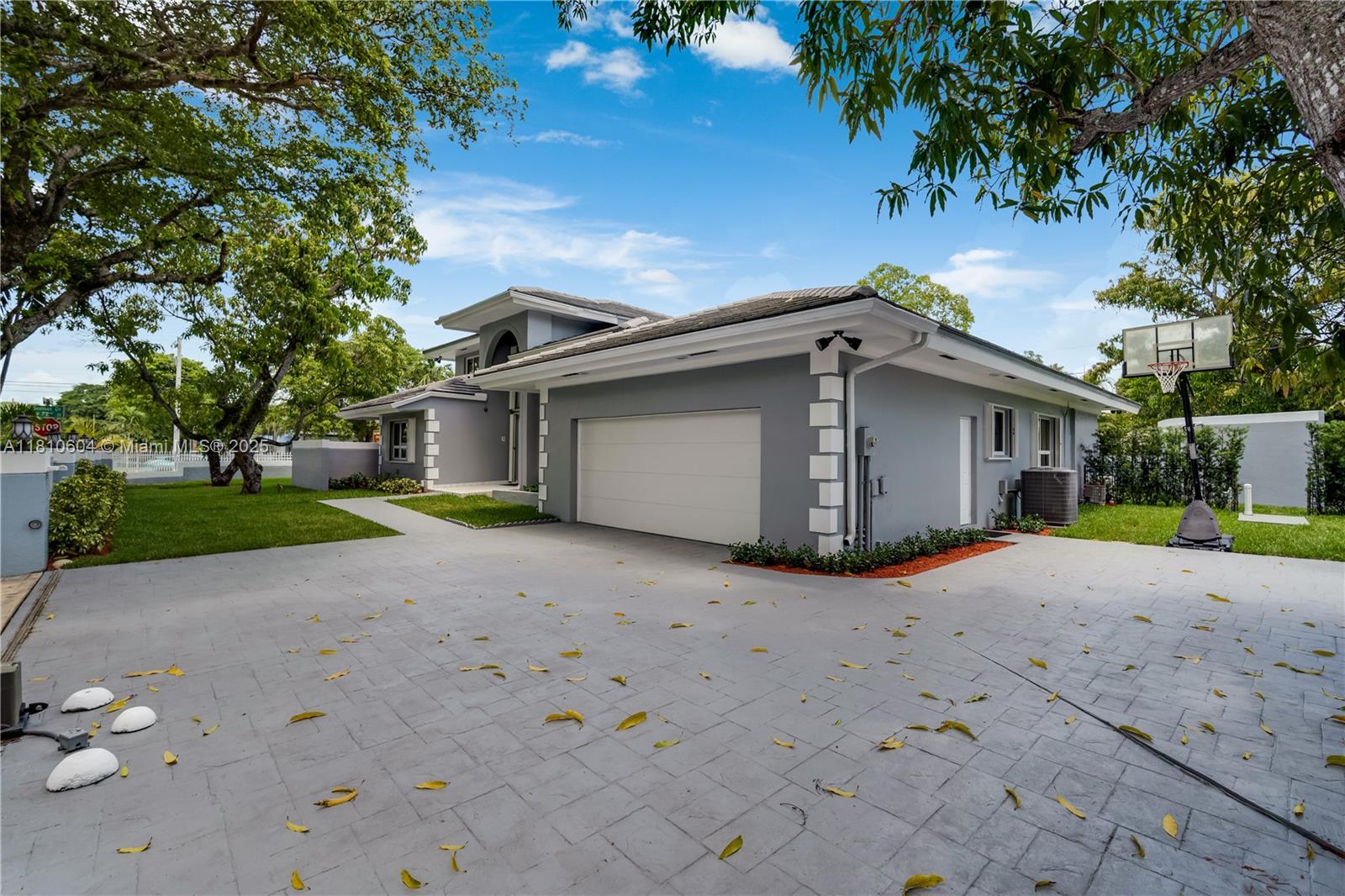 WINDEMERE WOODE - Residential
