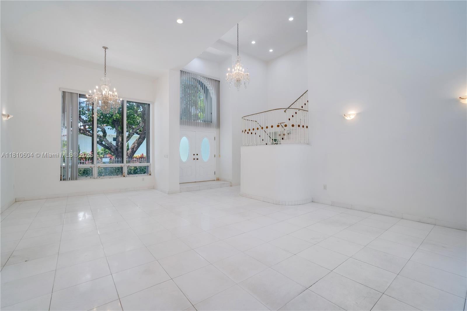 WINDEMERE WOODE - Residential